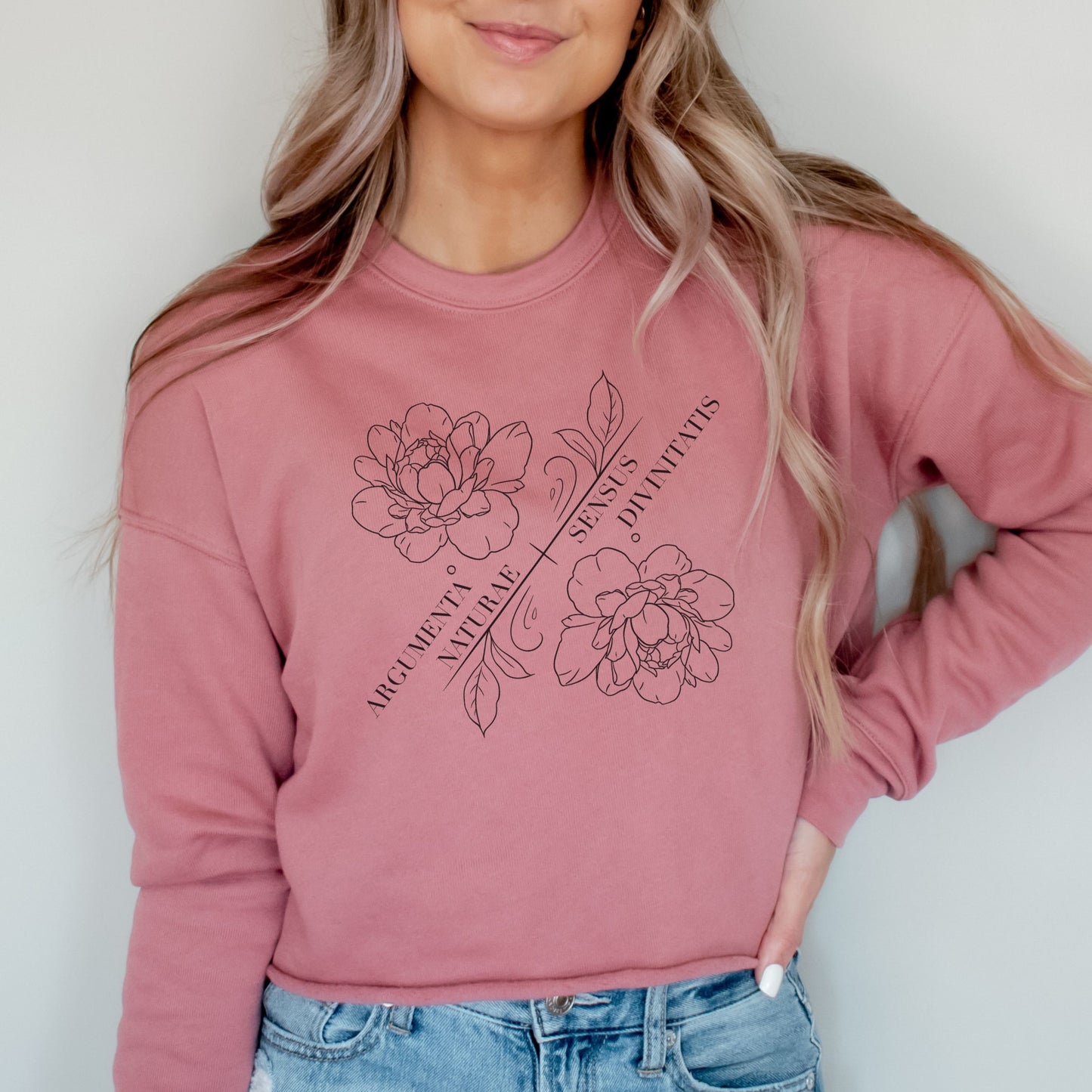 Sensus Divinitatis | Crop Sweatshirt